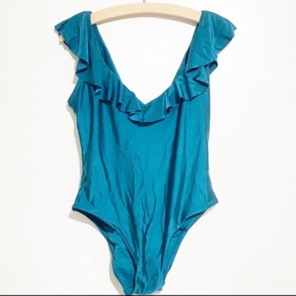 Tahari green shimmer v-neck ruffled one piece swimsuit